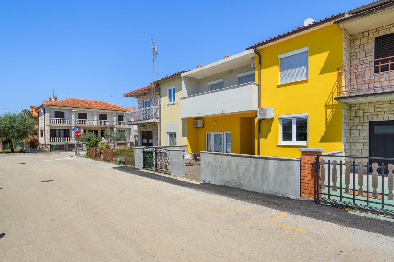 House With Apartments Mila أوماغ المظهر الخارجي الصورة