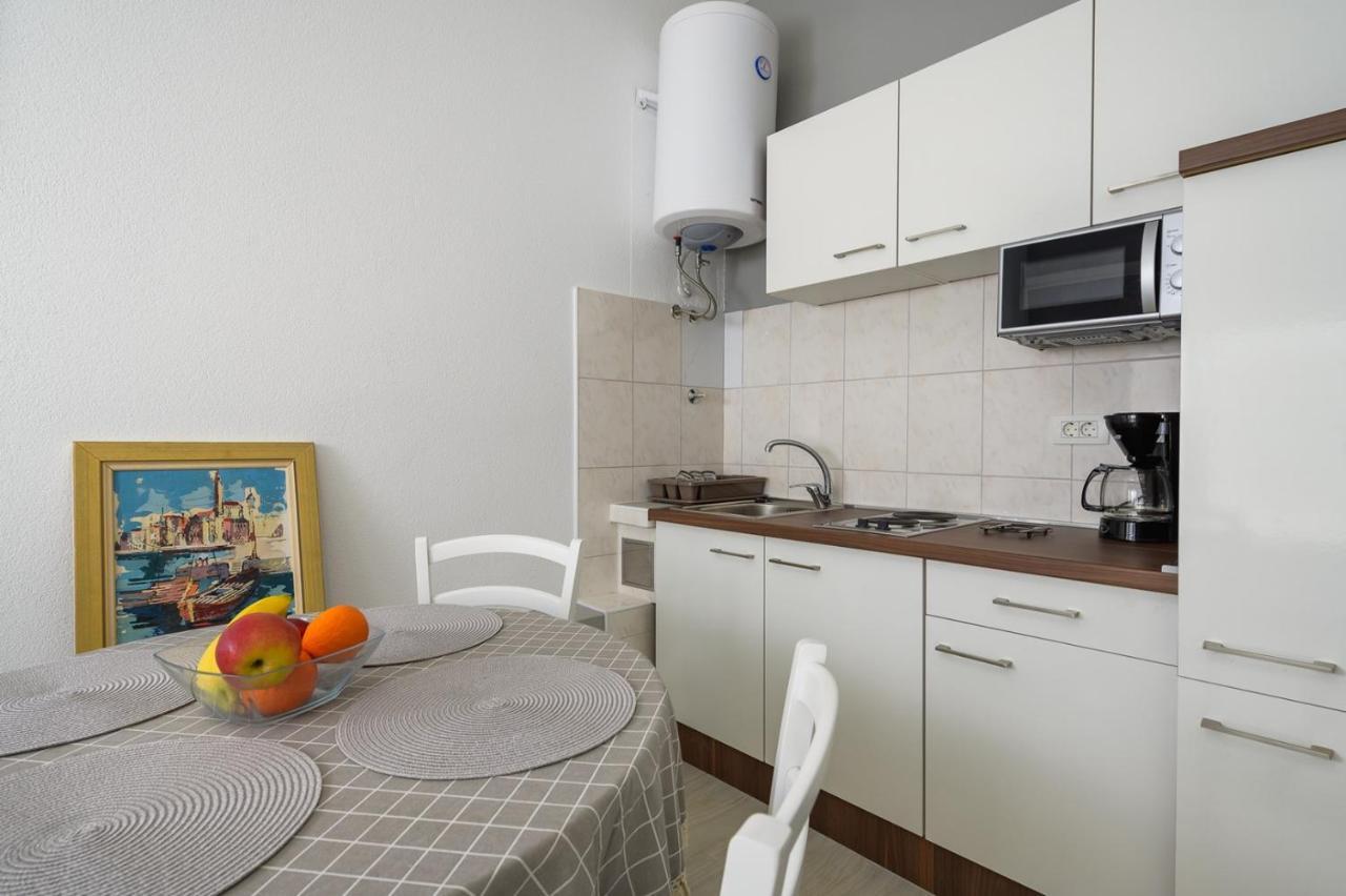 House With Apartments Mila أوماغ المظهر الخارجي الصورة